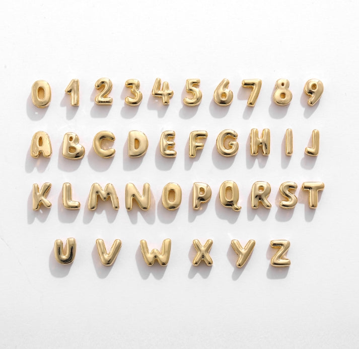 Emma Multi-Name Clavicle Chain