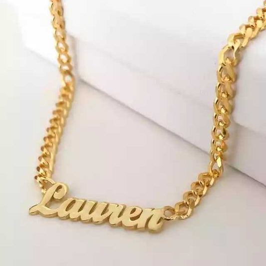 Delilah Cuban Chain Name Necklace
