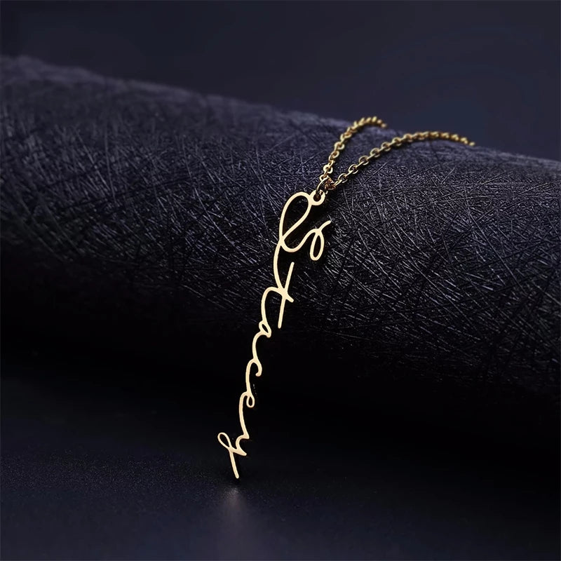 Yvonne Personalised Vertical Name Necklace