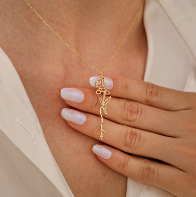 Customizable Name Titanium Steel Necklace with Birth Month Flower