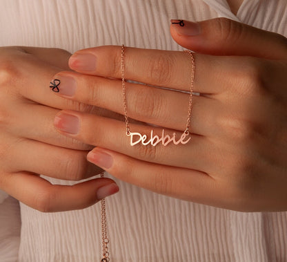 Hazel Multi-Name Pendant Necklace