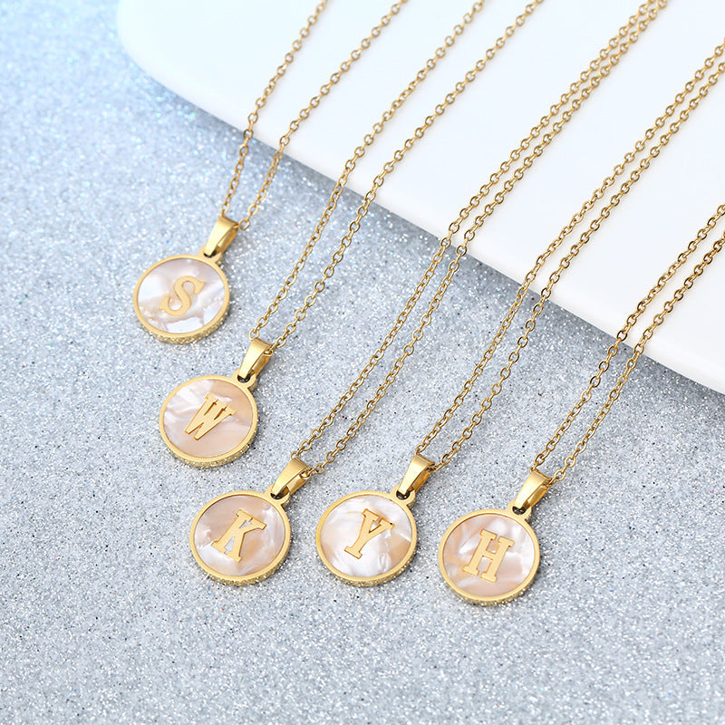 Maëlys White Pearl Letter Gold-Plated Necklace