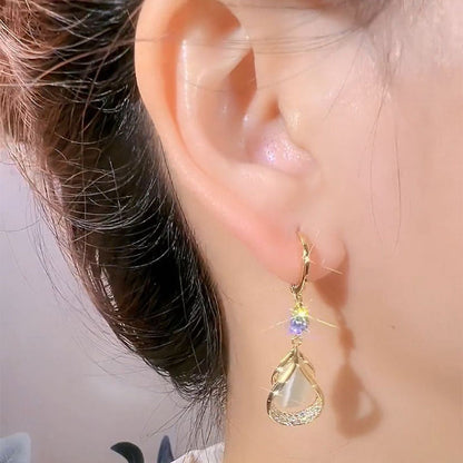 Geometric water drop earrings for women, niche temperament, face-slimming earrings