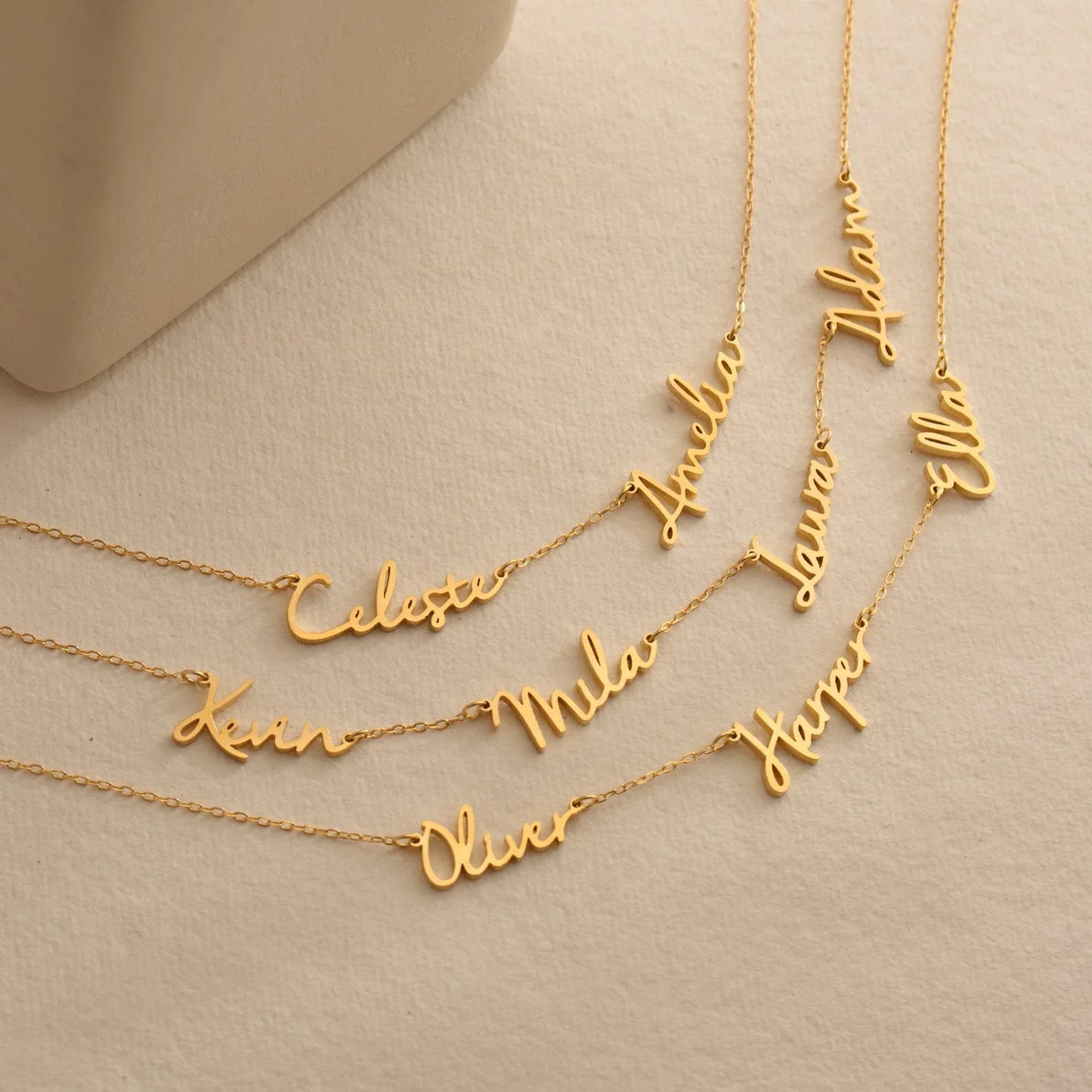 Hazel Multi-Name Pendant Necklace